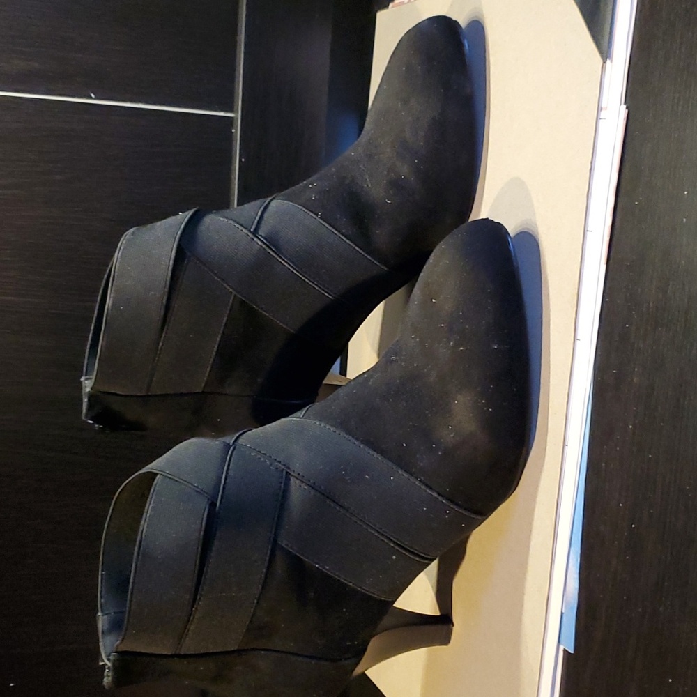 Comfortview Ladies 3 Inch Heel Ankle Boots Size 11 Wide Width